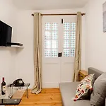 Chiado Cozy Loft